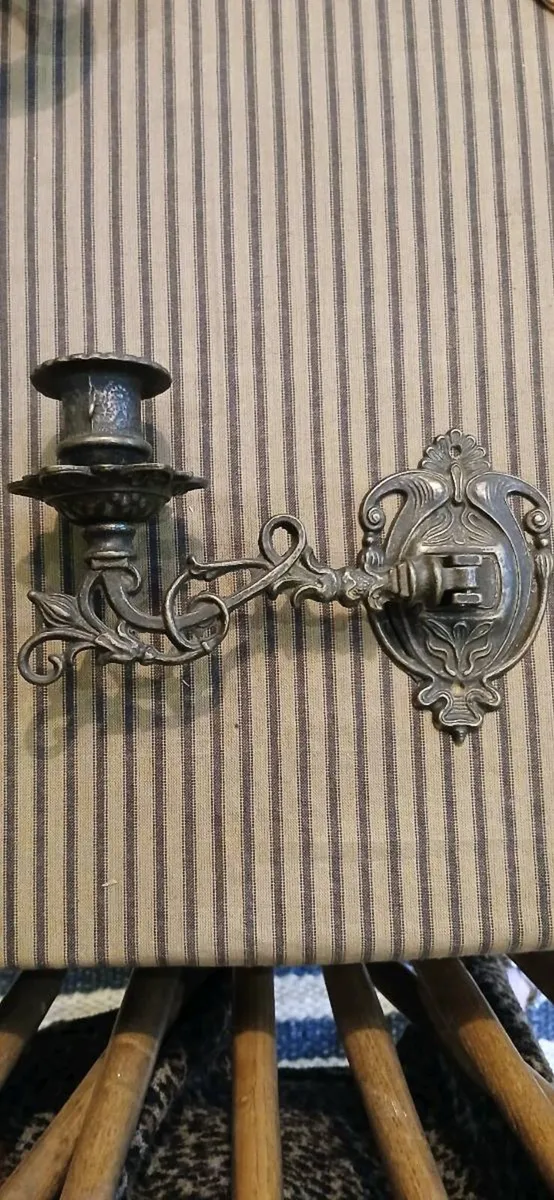 Pair of wall mounted candlesticks - Image 1