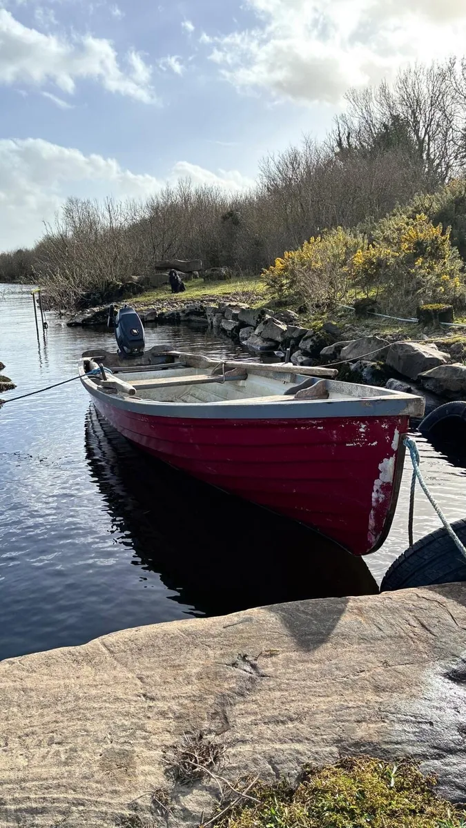 Motor boat (Mercury Outboard) 4HP) - Image 4