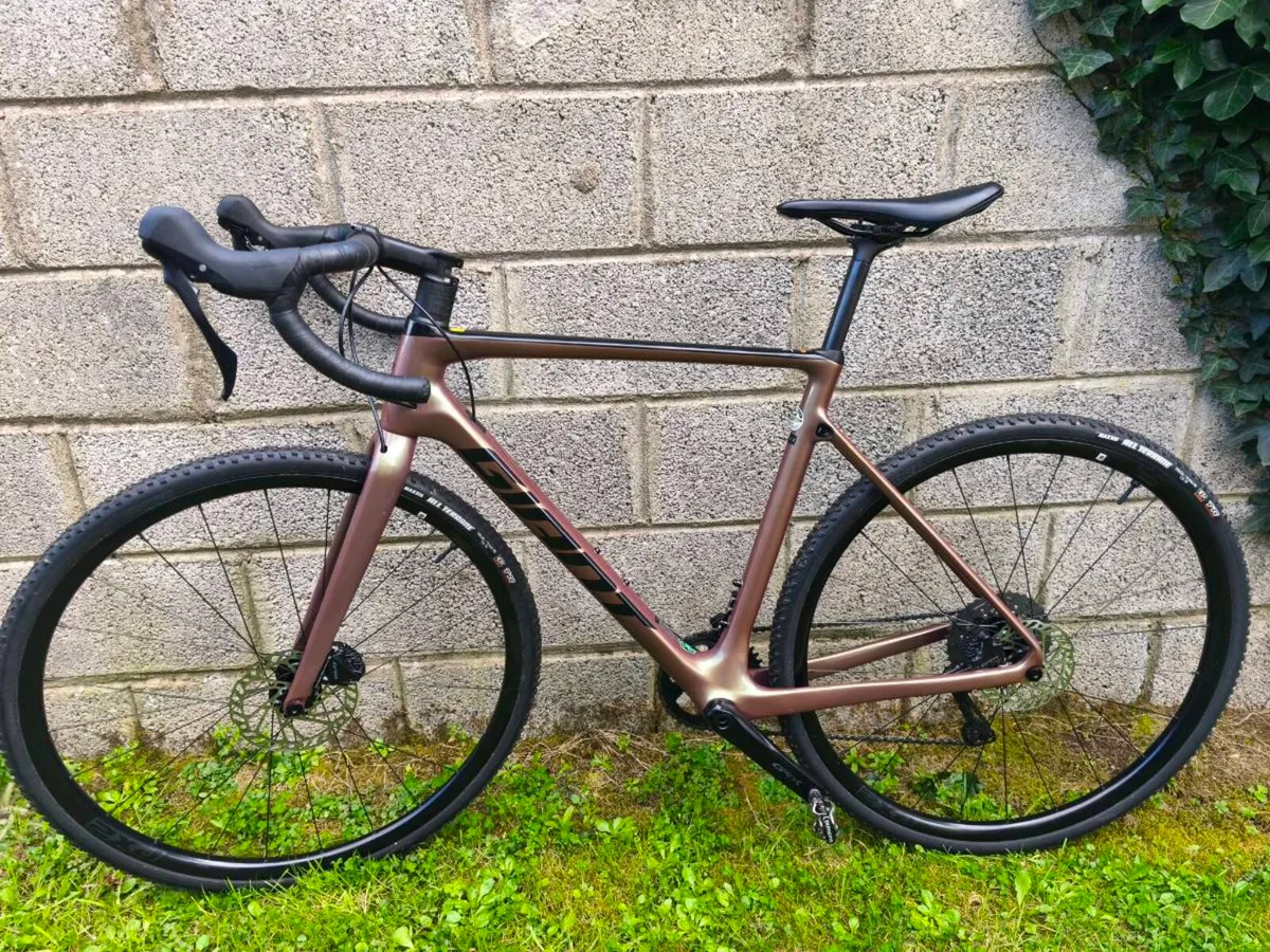 Giant TCX Advanced Pro carbon size M - Image 2