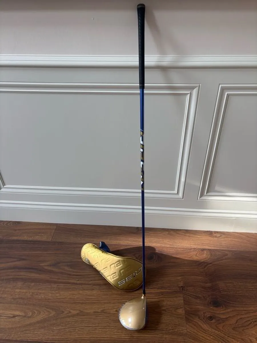 Taylor Made QI35 Limited Edition Ryder Cup Driver - Image 2