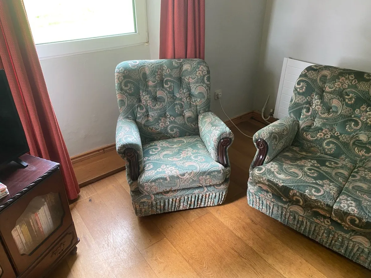 Suite of furniture - Image 4