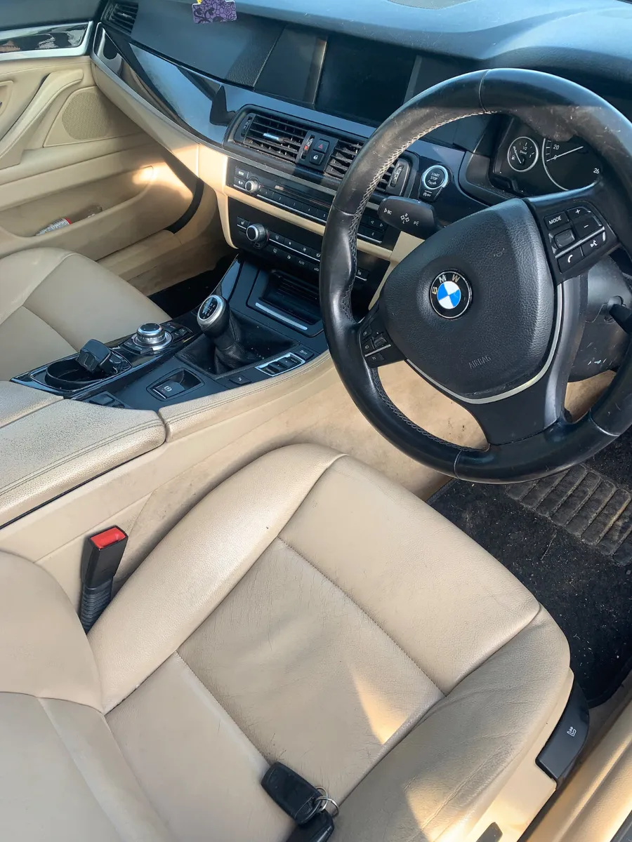 2012 BMW 520 DIESEL NEEDS ENGINE - Image 4