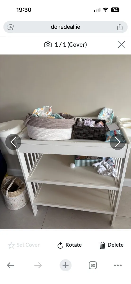 Baby changing unit
