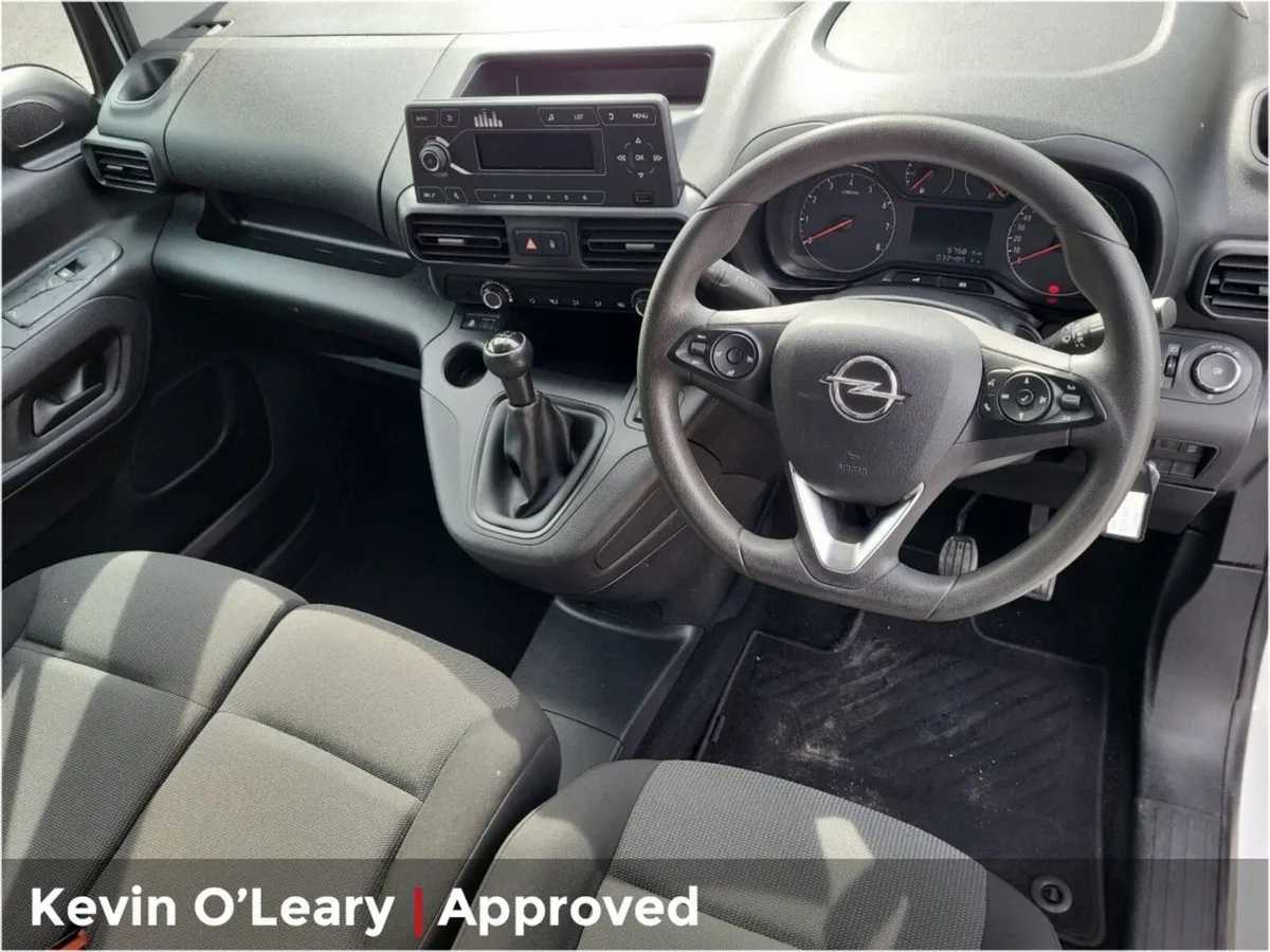 Opel Combo COMBO L1H1-1.5 75BHP Low Mileage - Image 3