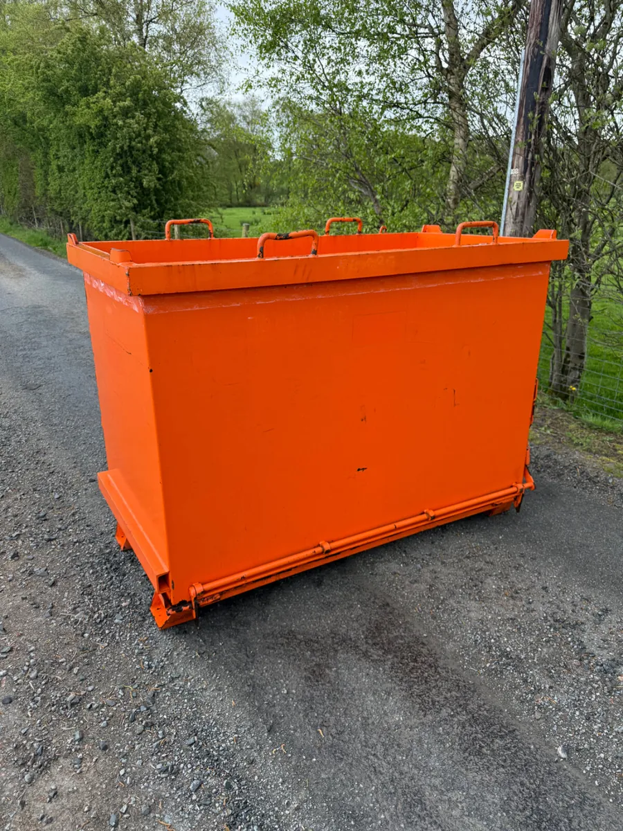 Drop Bottom Skip - Image 4