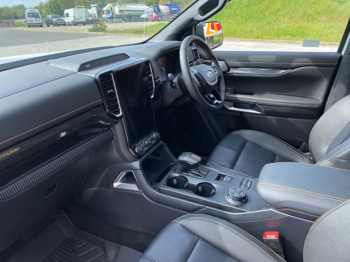 Ford Ranger Wildtrak 2.3 PHEV 281HP Auto - Image 3