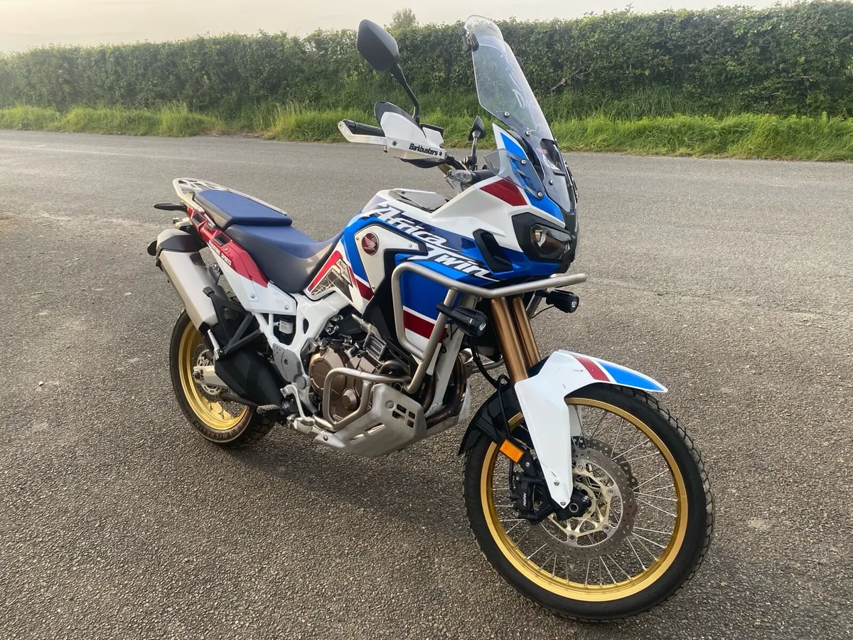 2018 Honda Africa Twin Adventure Sports CRF1000A - Image 2