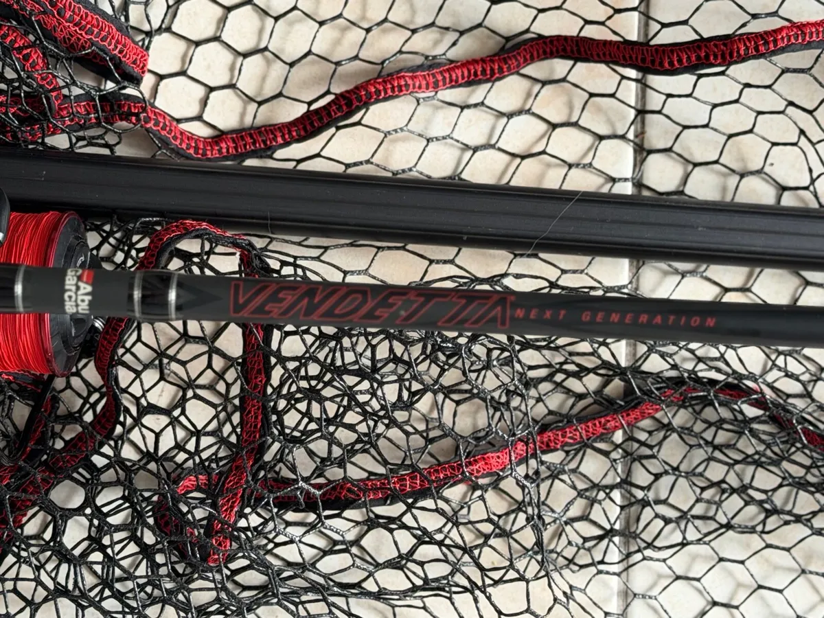 Pike Fishing Set – Abu Garcia + Penn Fierce IV - Image 3