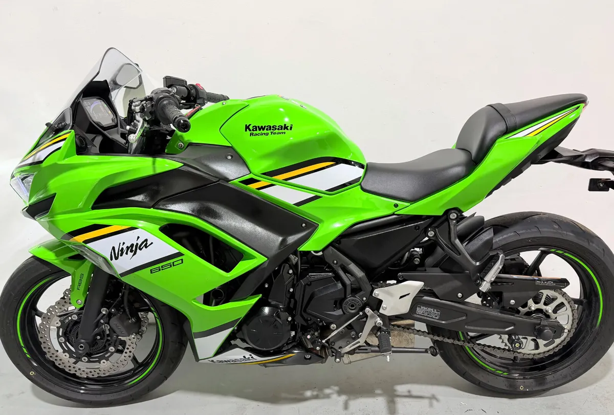 KAWASAKI NINJA 650 2025 - Image 2