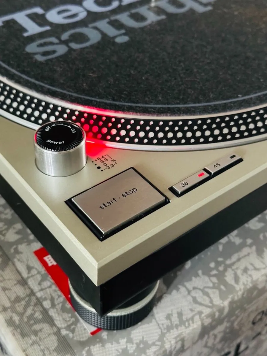Technics SL1200 - Image 4