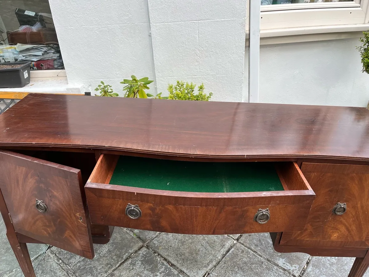 Mahogany sideboard - Image 2