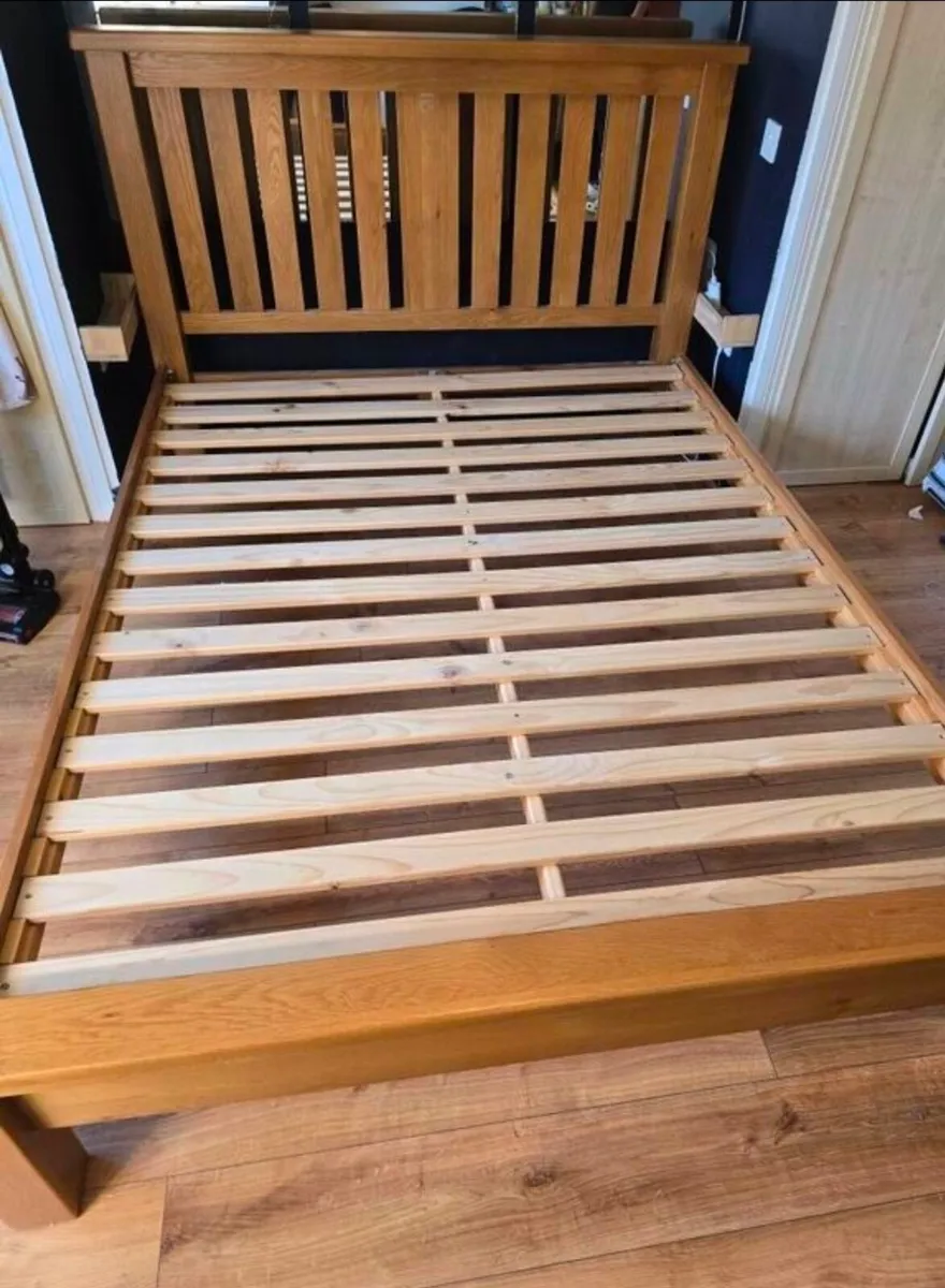 King size bed wooden oak frame - Image 2
