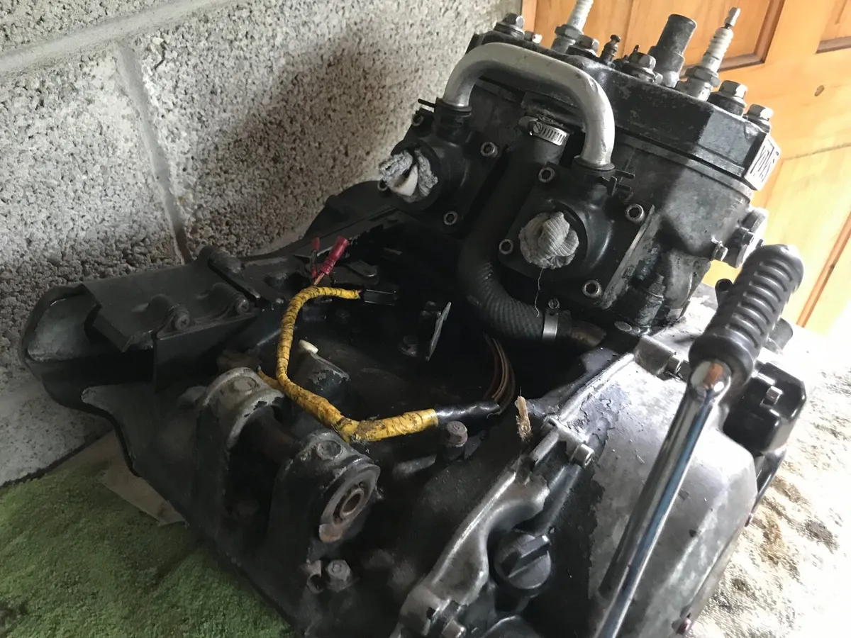 RD350YPVS Engine - Image 3