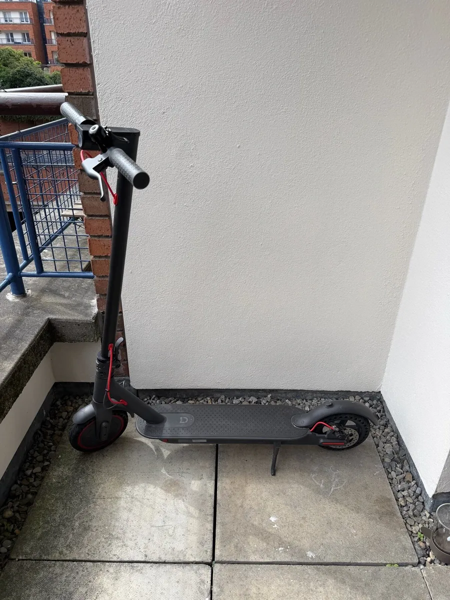Xiaomi Mi Electric Scooter Pro 2 | Only 711 km - Image 1