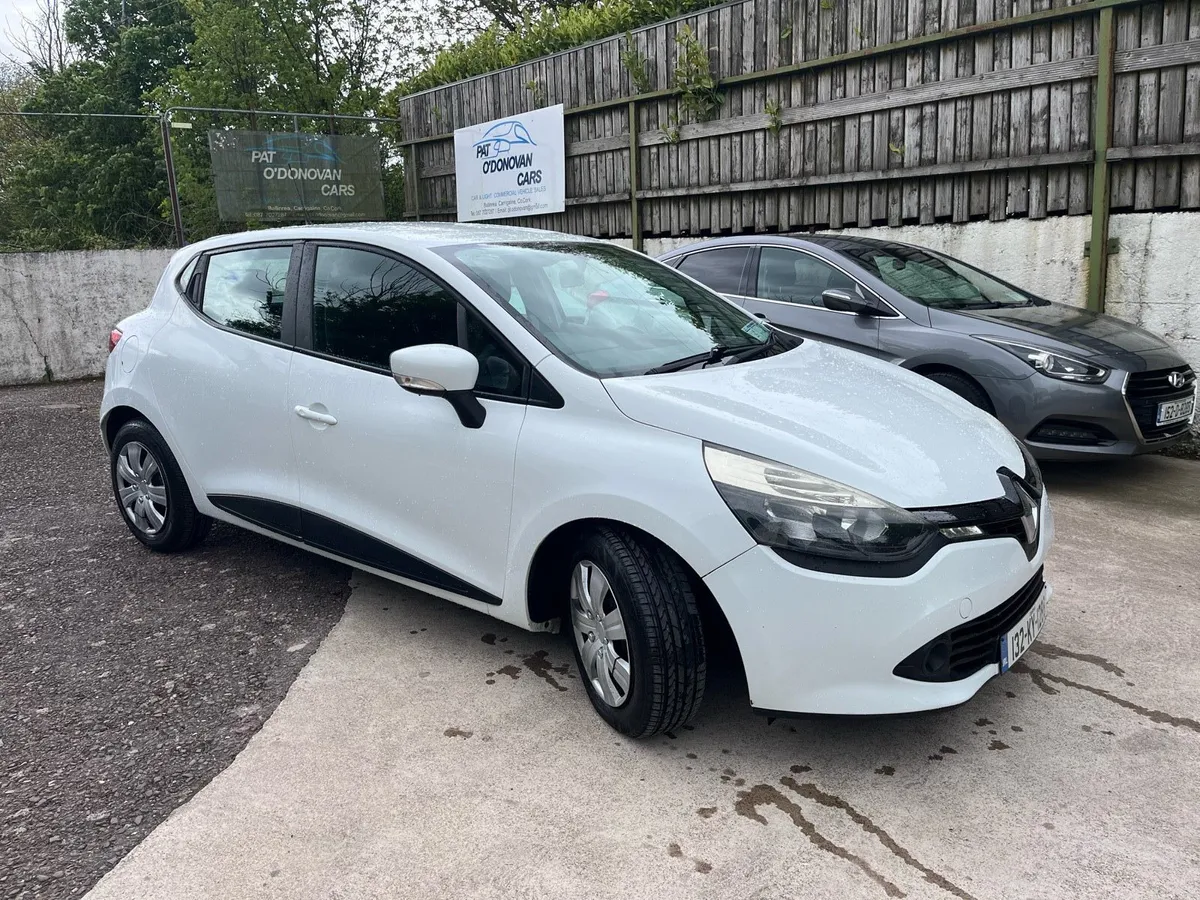 2013 Clio 1.2 petrol - Image 1