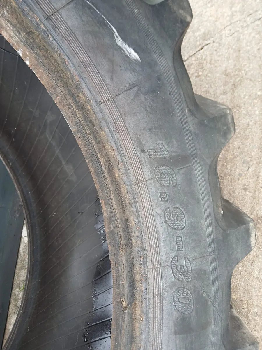 Tractor tyres - Image 4