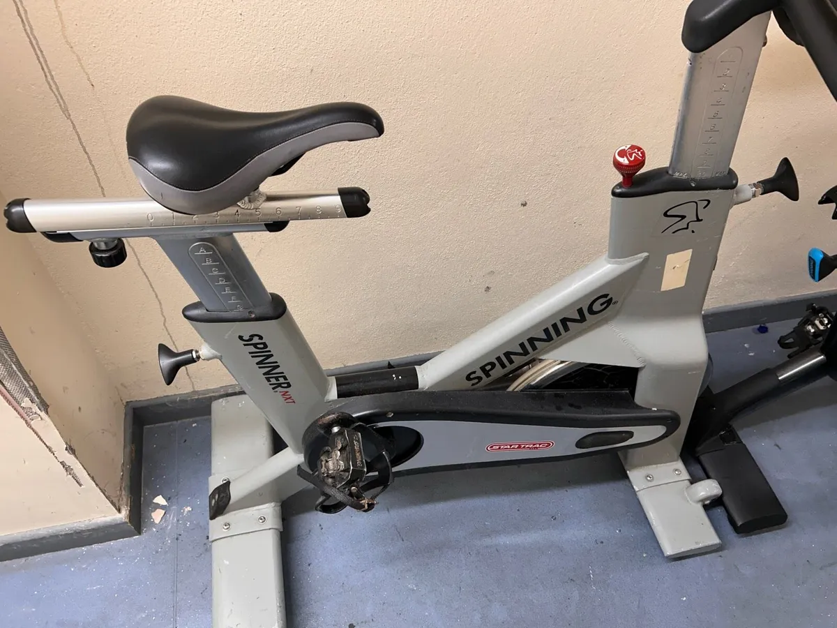 Star trac spinning bike - Image 1