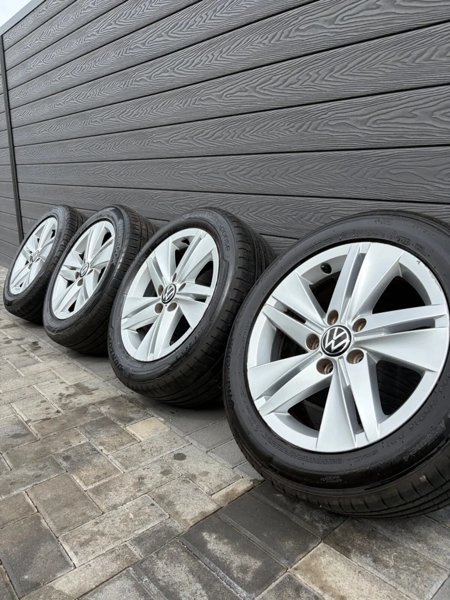 16” GENUINE VOLKSWAGEN GOLF ALLOY WHEELS & TYRES - Image 1