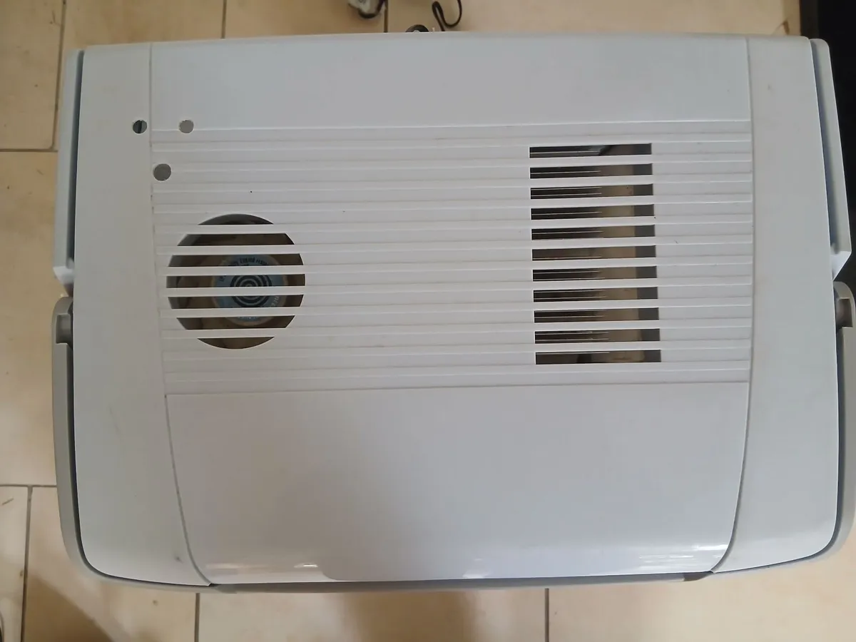 Rocktrail electric 12v coolbox - Image 2