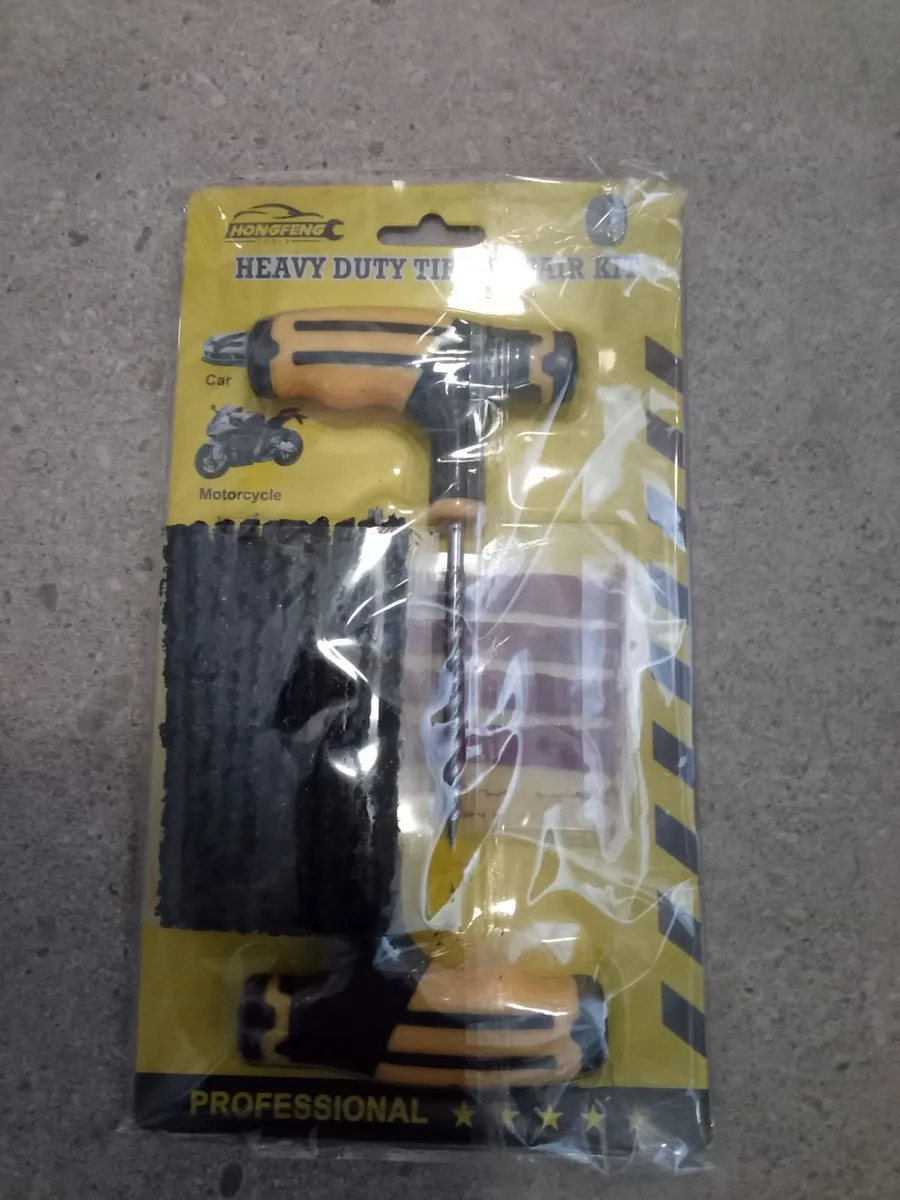 Heavy Duty Tyre Repair Kit. - Image 1