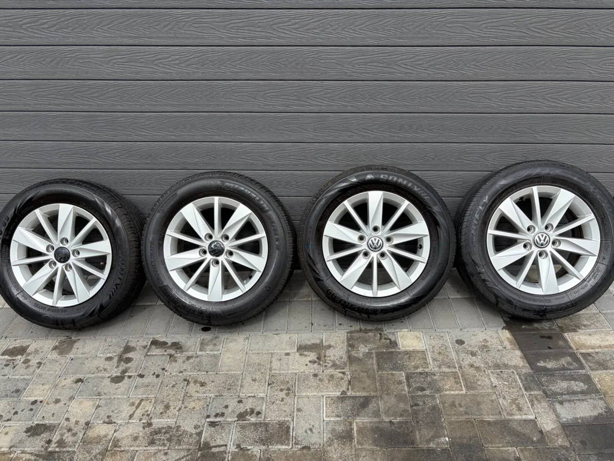 15” GENUINE VOLKSWAGEN GOLF ALLOY WHEELS & TYRES - Image 2