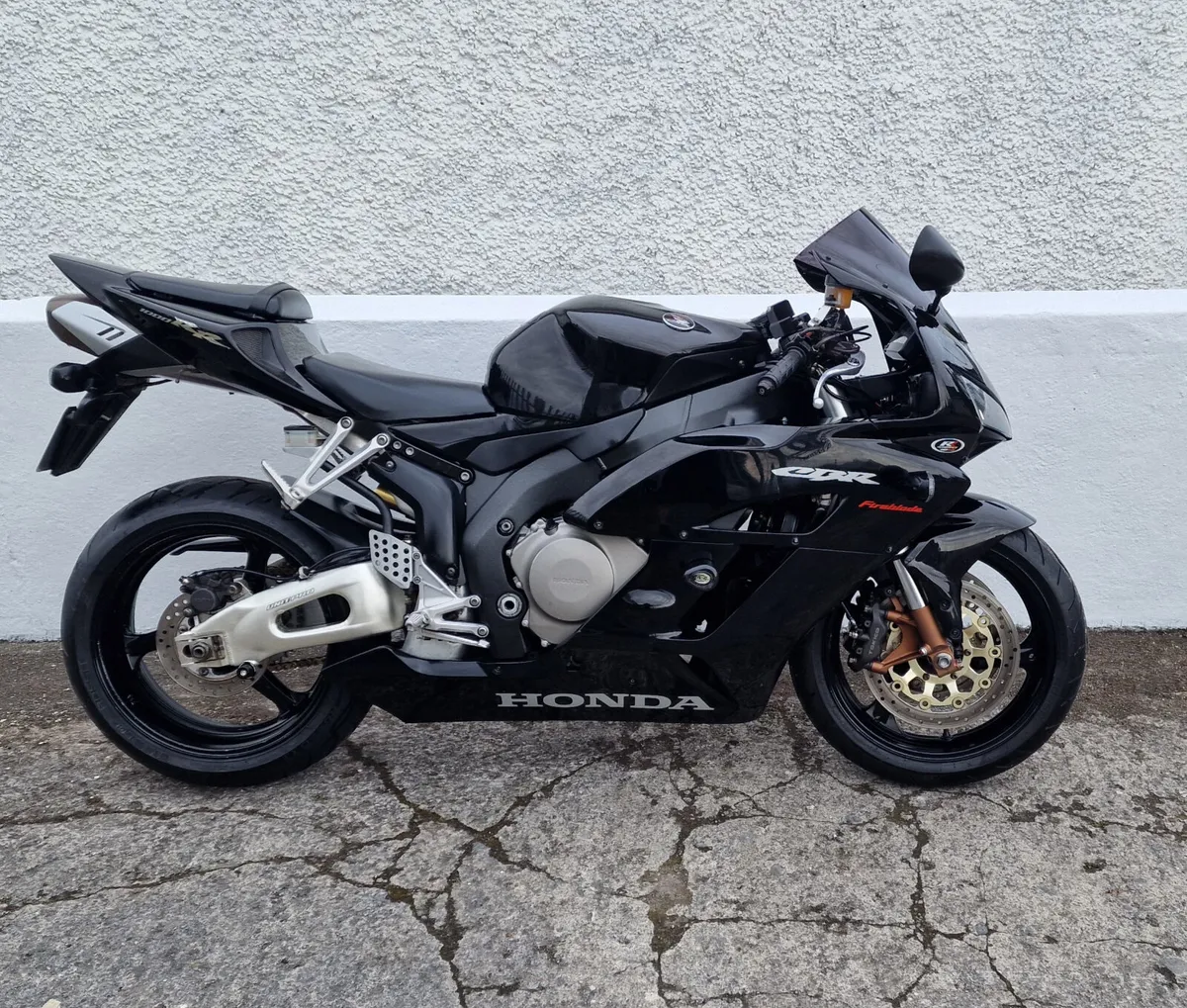 CBR1000RR @ Doyles Athlone - Image 1