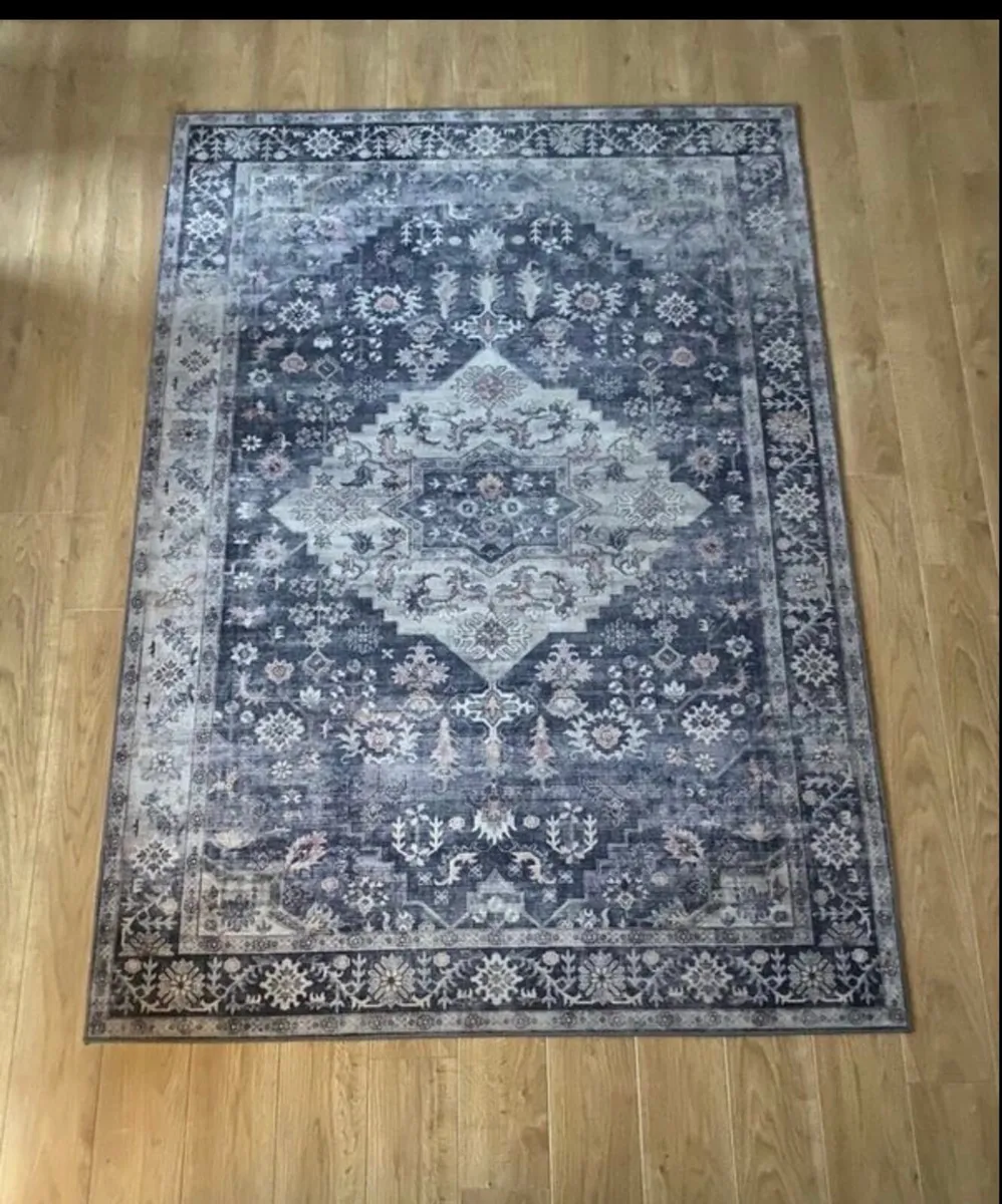 Rug - Image 1