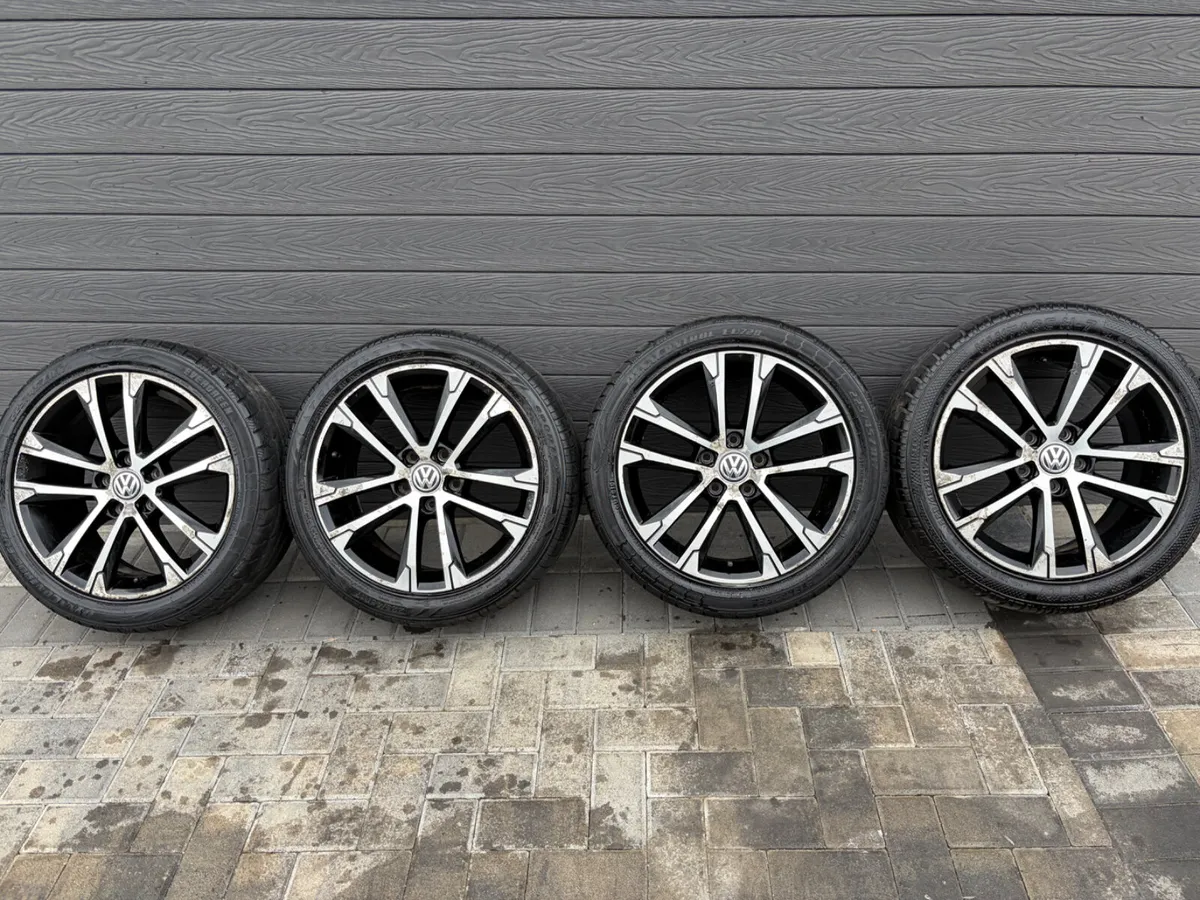 17” GENUINE VOLKSWAGEN GOLF ALLOY WHEELS & TYRES - Image 2
