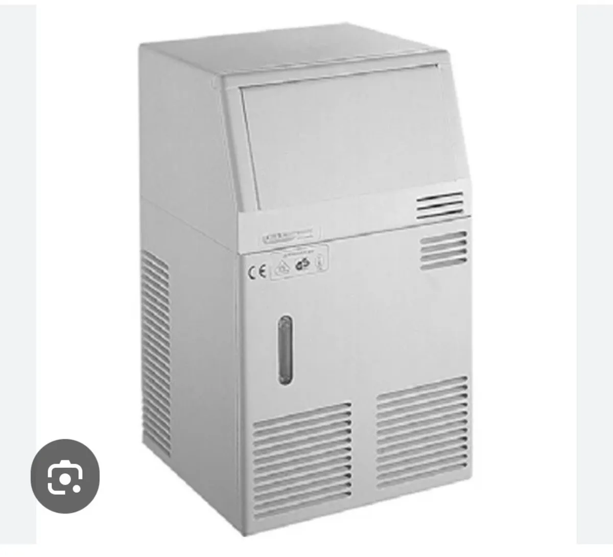Ice machine - Image 1