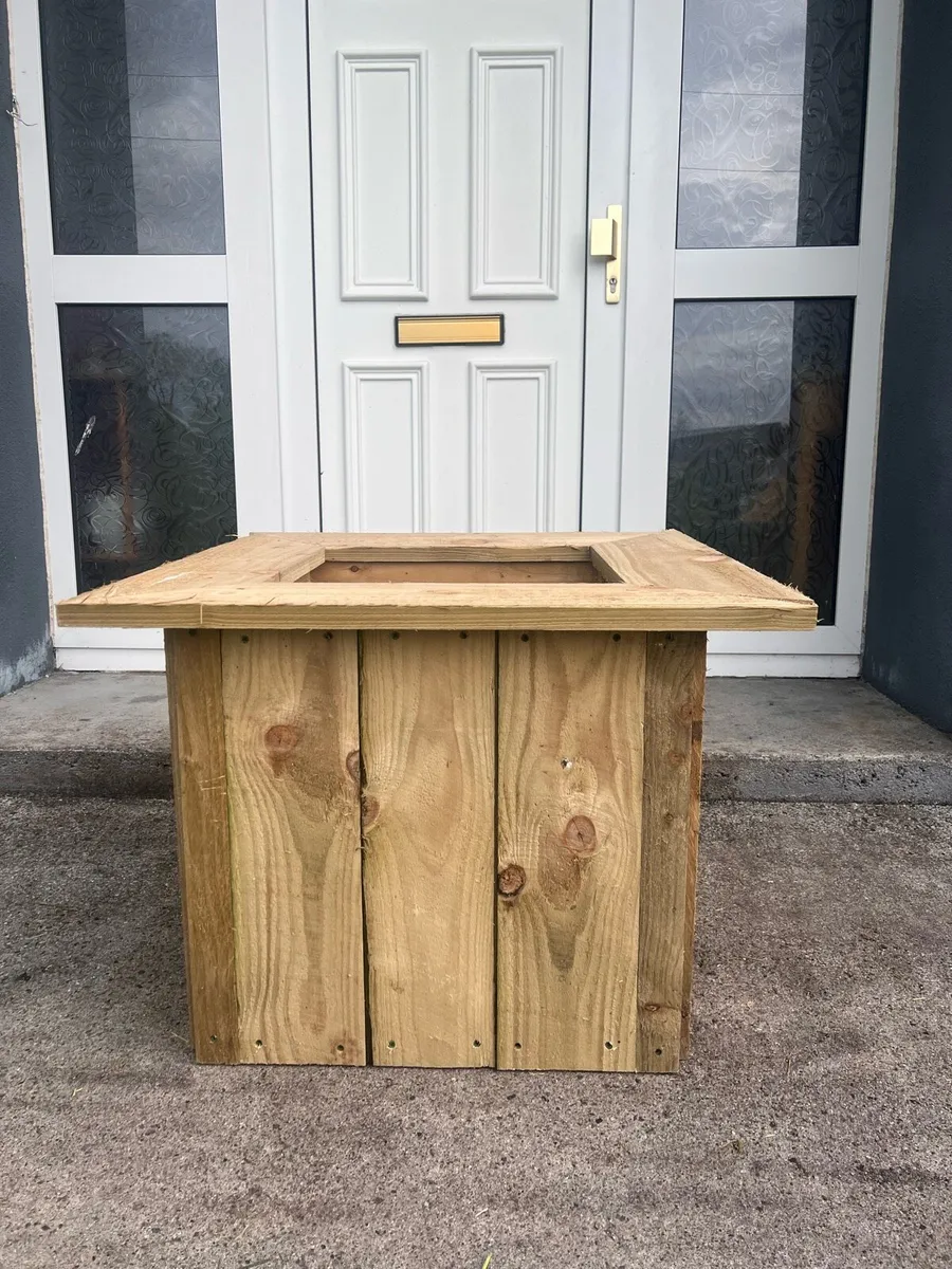 Planter boxes - Image 2