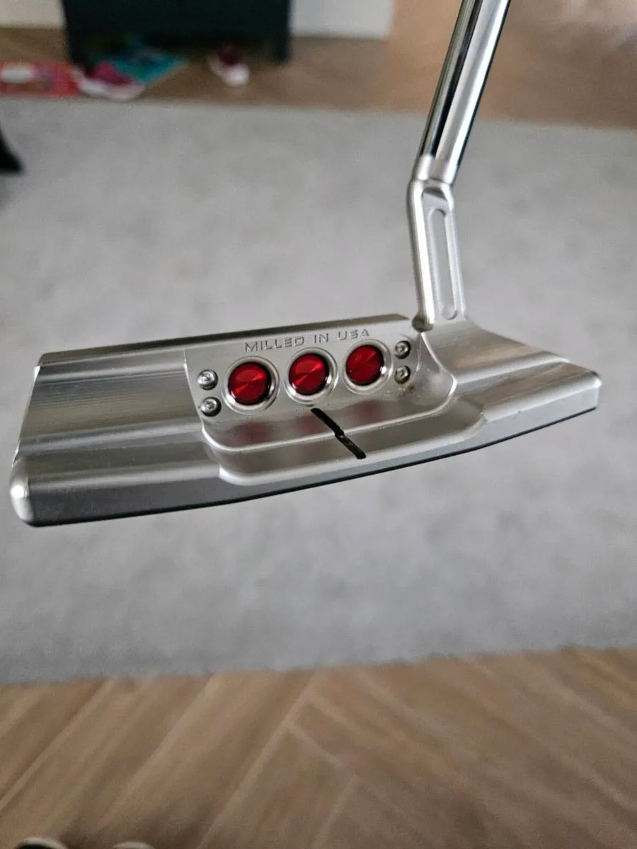 Scotty Cameron Studio Newport 2.5+ Left Handed - Image 3