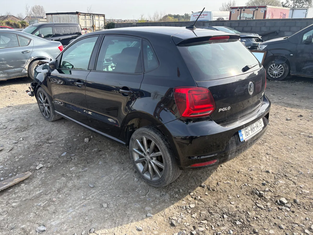 2016 Vw Polo 1.0 Petrol Lounge model - Image 3