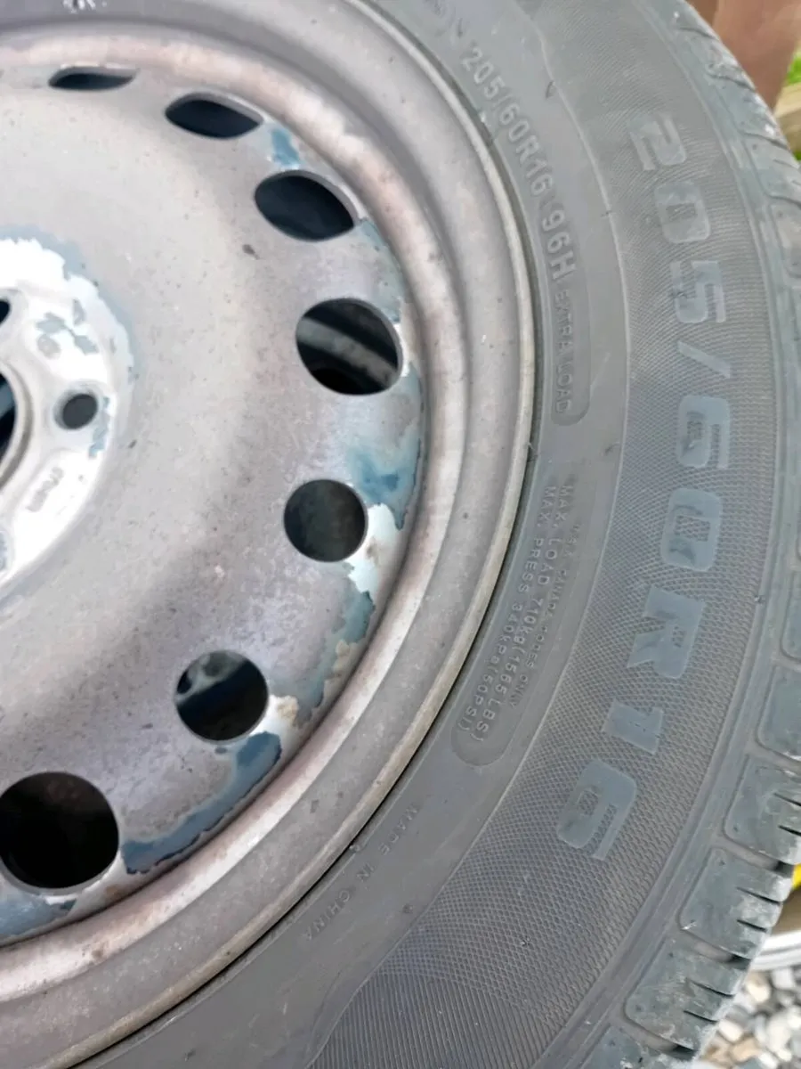 Transit connect steel wheels - Image 1