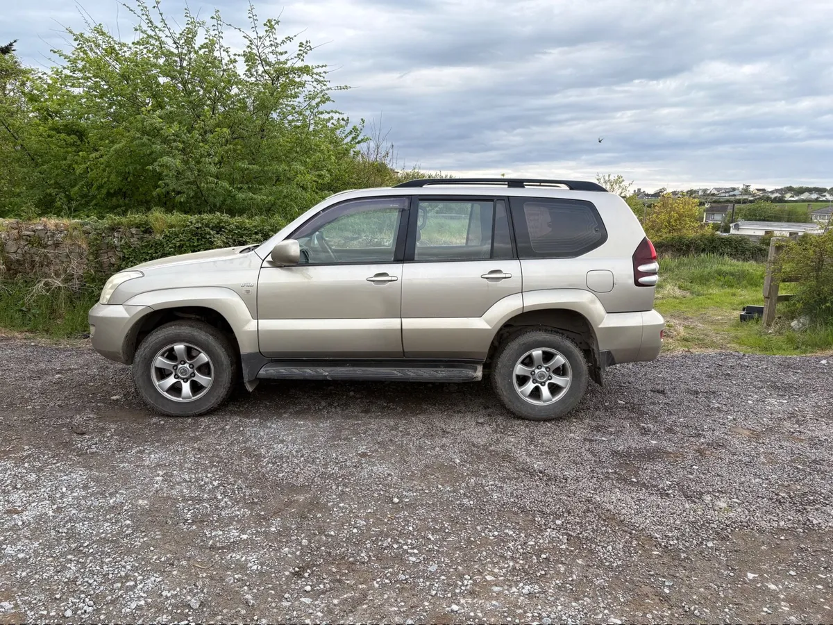 Toyota Land Cruiser 2003 - Image 1