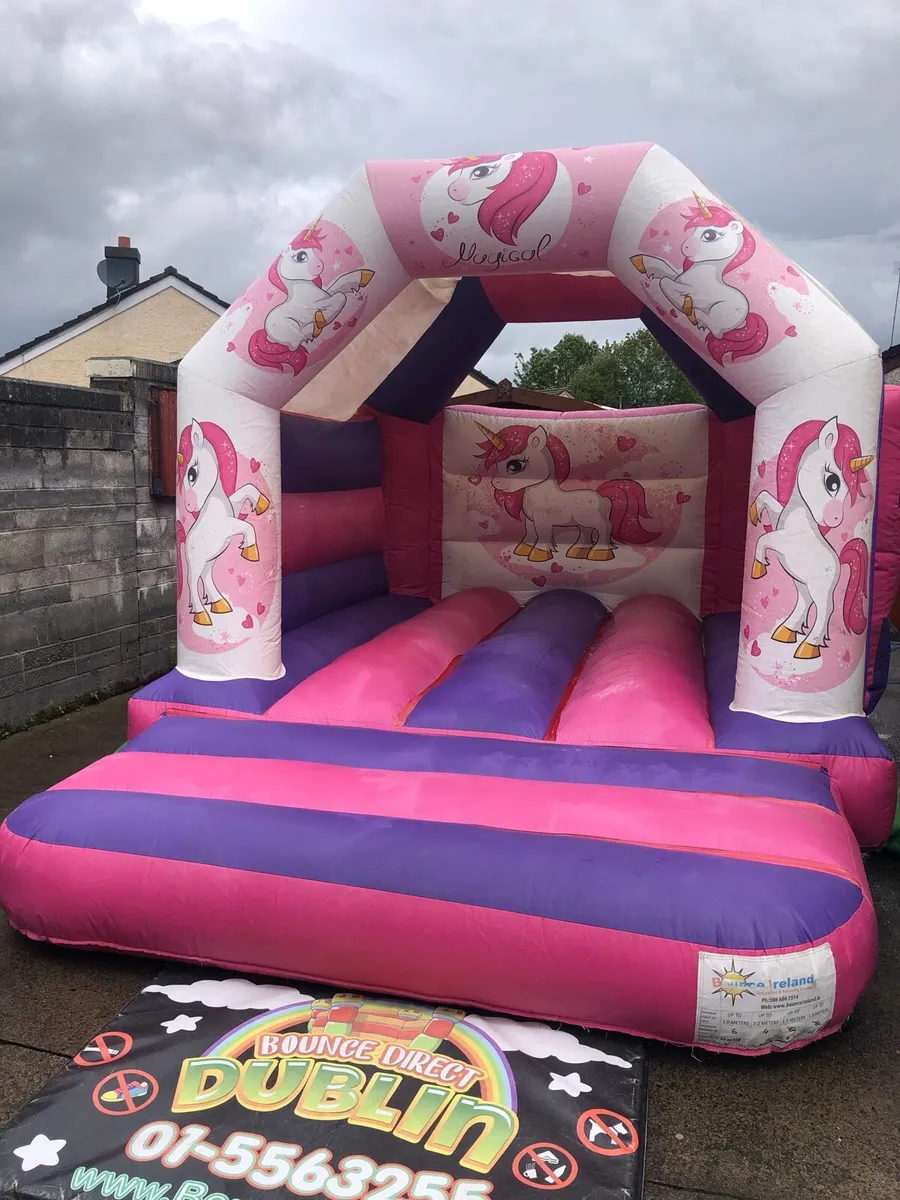 Unicorn 11x15 bouncy castle - Image 2