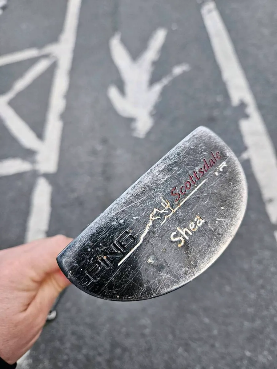 Left Handed Putters - Image 1