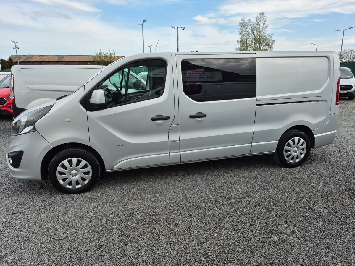 OPEL VIVARO SPORT CREWCAB - Image 2