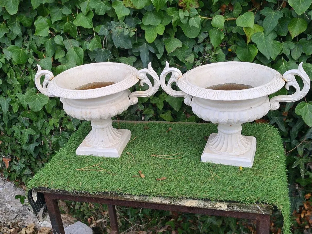 Cast iron  urns - Image 1