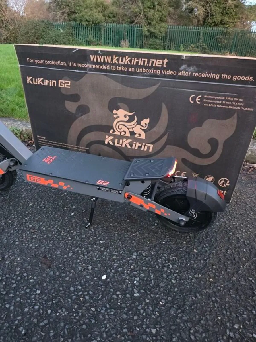 Electric scooter,kukirin G2,brand new in a box , delivery available - Image 2