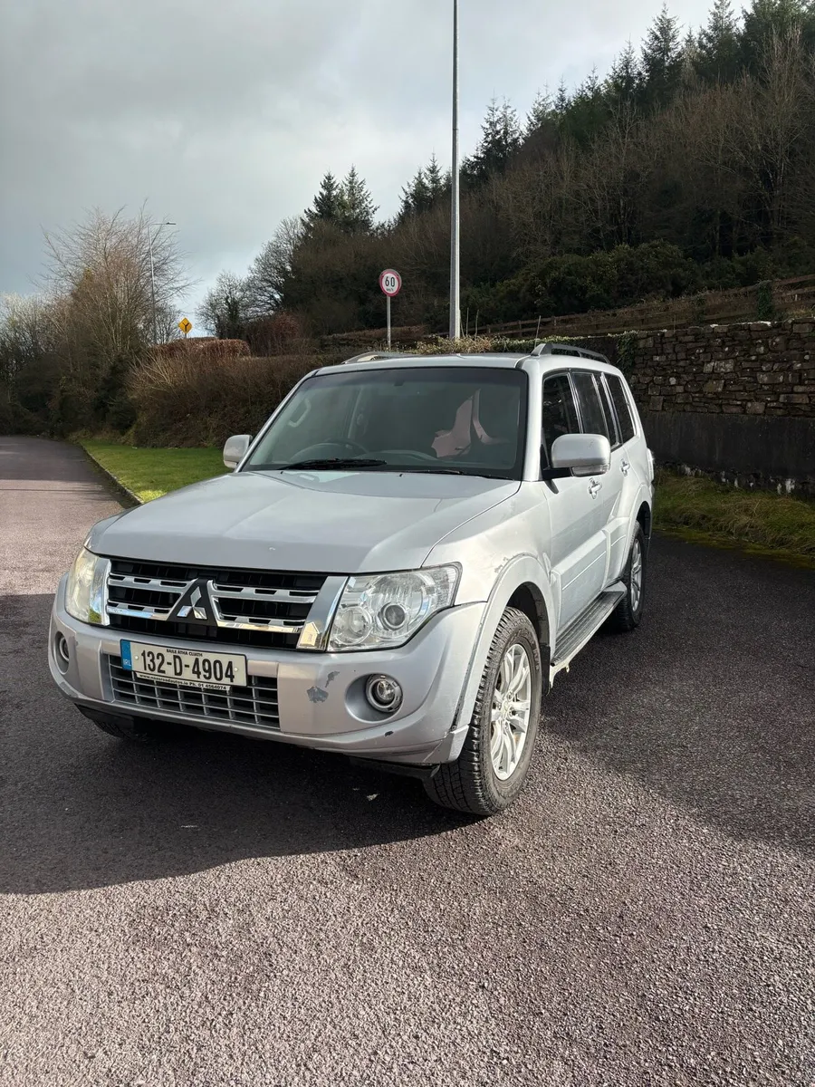 2013 Mitsubishi Pajero (commercial) - Image 4