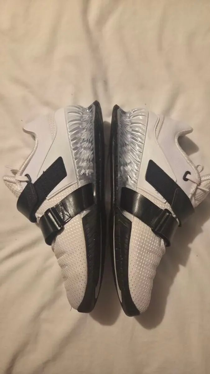 gym training shoes - Image 3