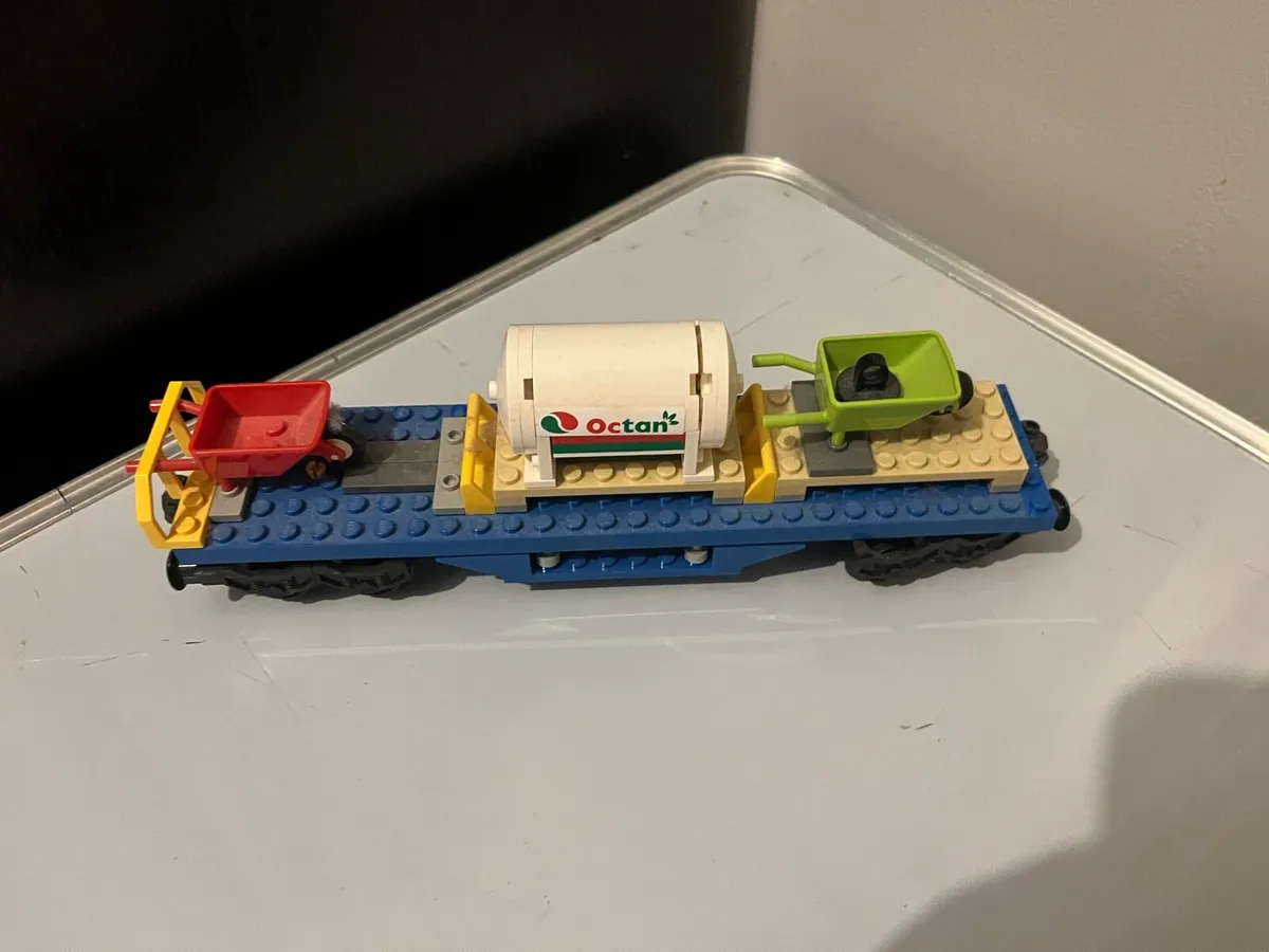 Lego train set - Image 2
