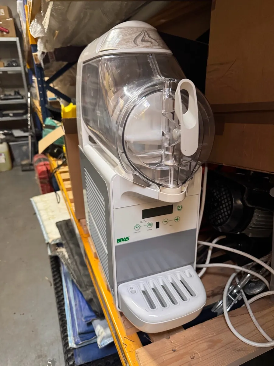Bras Ice Cream/Slush /Smoothie machine - Image 1