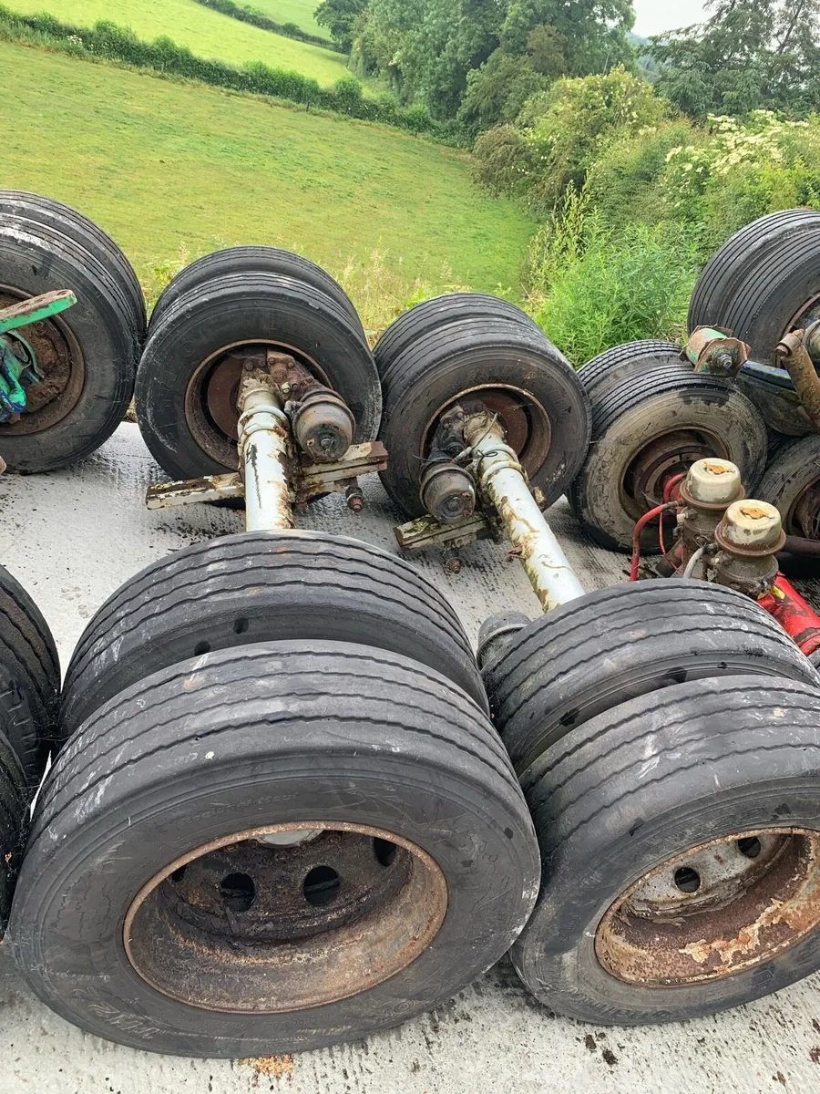 Low loader axles for sale - Image 2