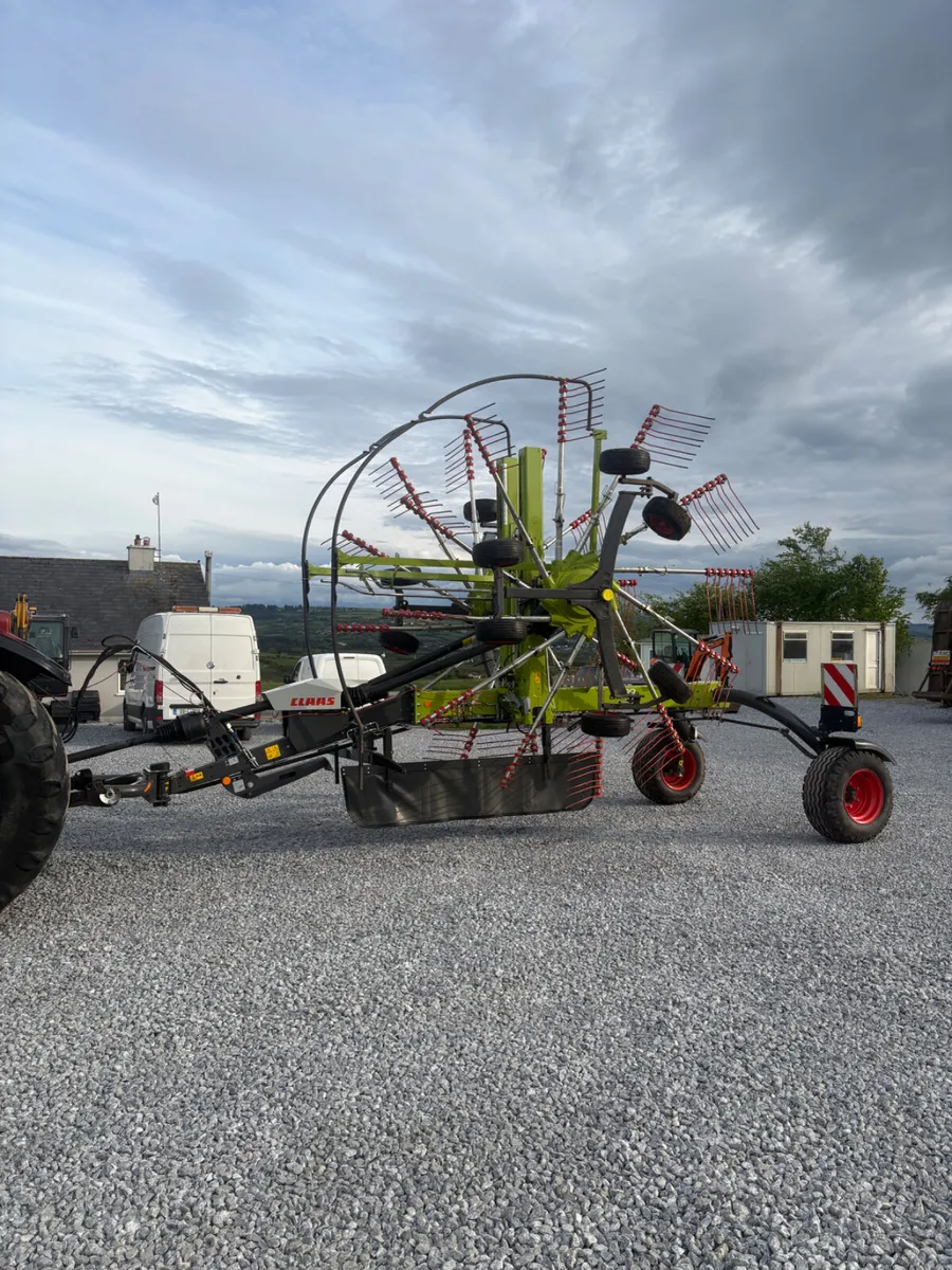 Claas  2800 rake.               2025 - Image 2