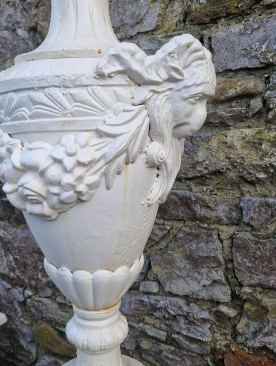 Cast iron  urns - Image 4