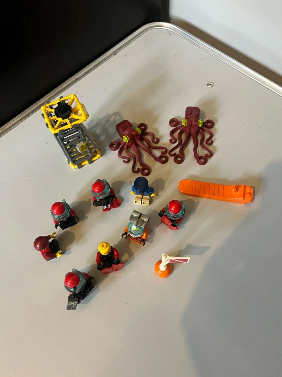 Lego ocean explorer - Image 4