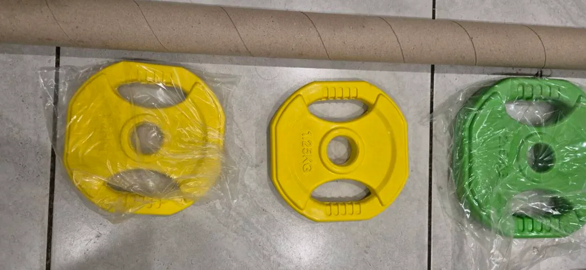 Brand new 20kilo bodypump weight set - Image 3