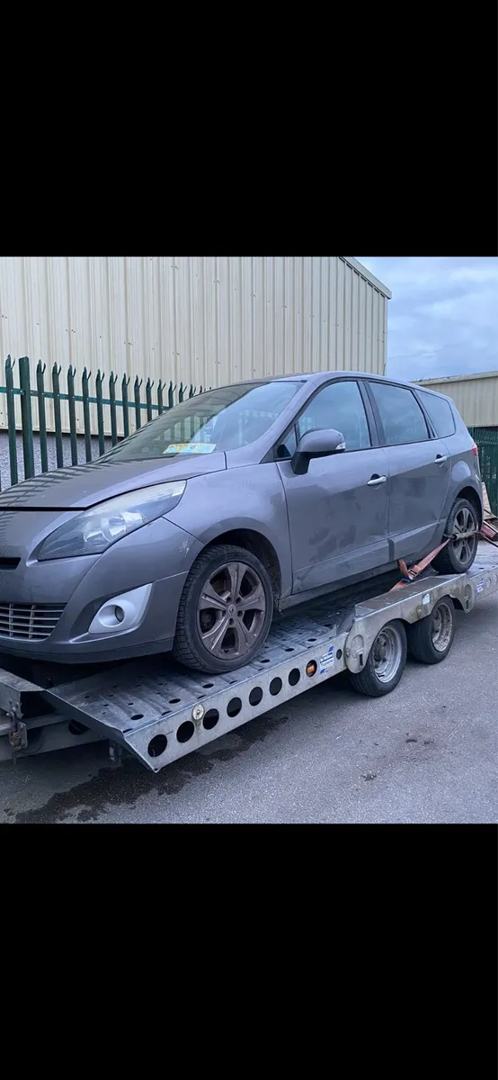 Renault Gr.Scenic breaking for parts