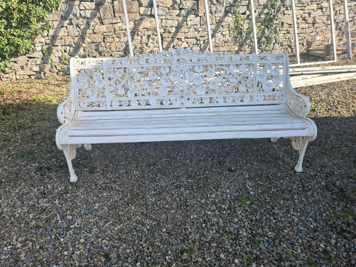 Cast iron garden chair - Image 1